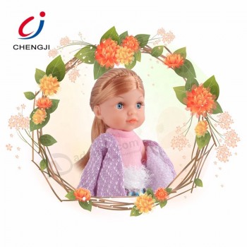OEM 9 pulgadas juguetes de alta calidad mejores muñecas de regalo para niños muñeca personalizada