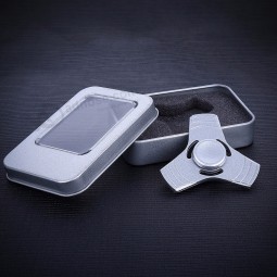 Mão de metal fidget spinner atacado