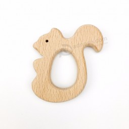 64毫米 Organic Wood Squirrel Wooden Teething Baby Teether