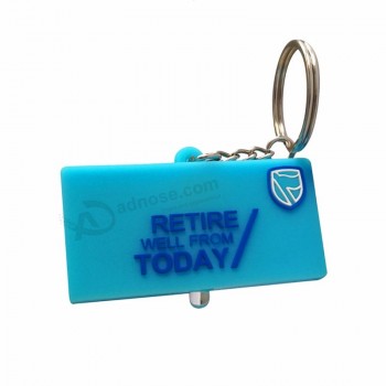 Promotionnel utile led pvc porte-clés lumière porte-clés lampe de poche en caoutchouc porte-clés