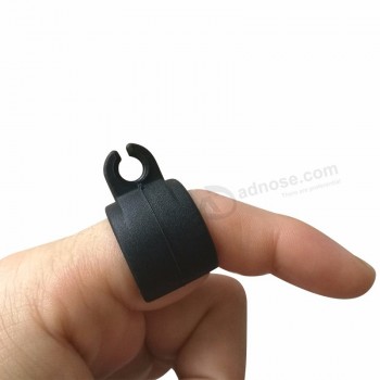 Accessoires de fumeur anneau de doigt de silicone de doigt de main de doigt pour le fumeur régulier
