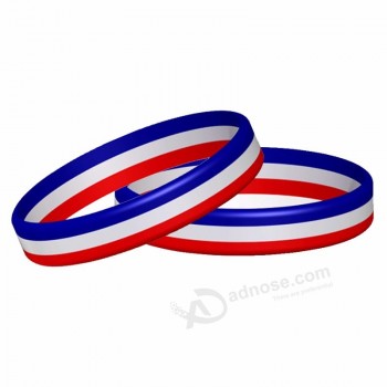 Bracelet en caoutchouc de silicone de drapeau d'arc-en-ciel