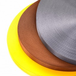 Gestreiftes Ripsband aus Polyester-Nylonsatin