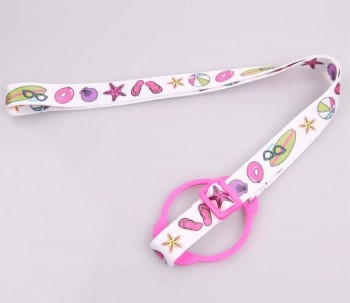 op maat gemaakte sublimatie promotionele plastic bekers met lanyards