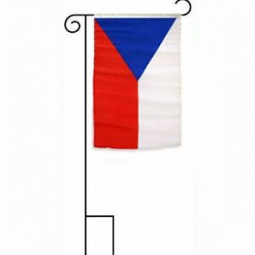 Bandeira nacional do jardim do dia nacional checo / bandeira checa da jarda do país da república checa