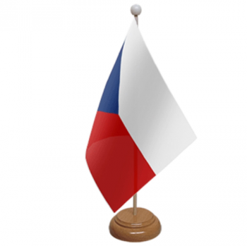 Tsjechische tafelvlag met metalen voet / Tsjechische bureaivlag met standaard