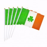 slikスクリーン印刷ポリエステル21 * 14cmアイルランドの手を振る旗