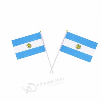 Venta al por mayor personalizada de alta calidad festival argentino rave ondeando la mano bandera voladora bandera de mano