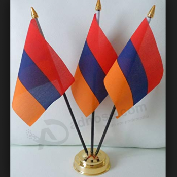 высокое качество нестандартного размера армения настольный флаг