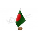 atacado personalizado bangladesh bandeira de mesa com base em madeira