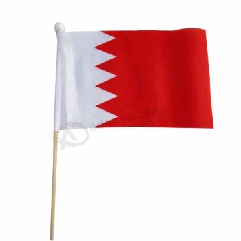 Bahrain-Handerschütterungsflagge der höchsten Qualität mit hölzernem Pfosten