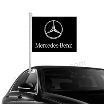 ベンツ車の旗ベンツ車の窓の旗の広告