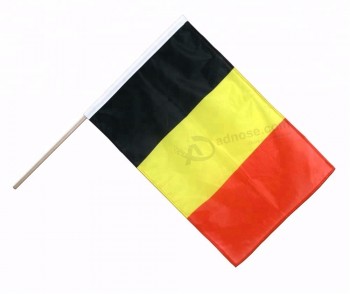 bélgica bandera nacional de la mano bélgica bandera del país palo
