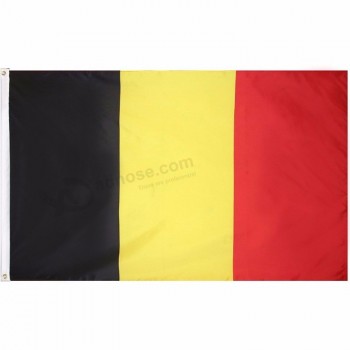 벨기에 국기 국기에 매달려 폴리 에스터 인쇄