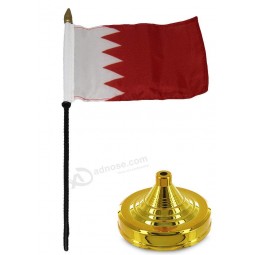 Bahrein 4 inch x 6 inch vlaggenbureau Set tafel houten stok personeel met gouden basis voor thuis en optochten, officieel feest