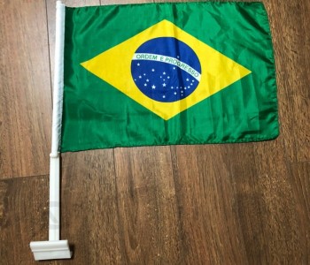 Polo de plástico de bandera de coche de poliéster de vuelo duradero de Brasil con bandera de coche de clip