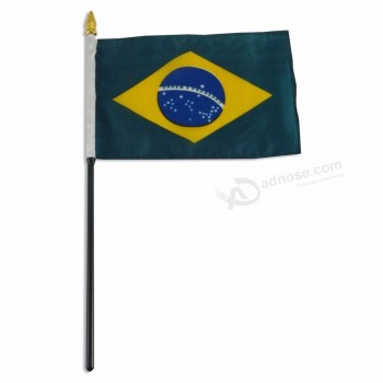 Bandera de Brasil de 20 * 30 cm de poliéster que agita a mano