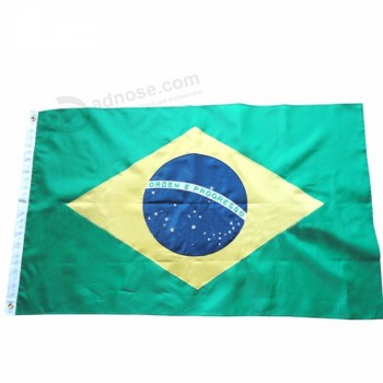 Caliente popular 90 * 150 cm 210d nylon oxford país brasil bandera bordado bandera