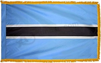 식, 퍼레이드 및 실내 디스플레이를위한 금 프린지가있는 보츠와나 깃발 (3'x5 ')
