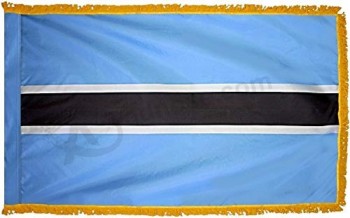 vlag van botswana met gouden franje voor ceremonies, parades en indoor display (3'x5 ')