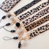 cinturino in pelle di leopardo flanella cordino per iphone XS MAX XR cintura per telefono catena per appendere cinturini portachiavi per samsung