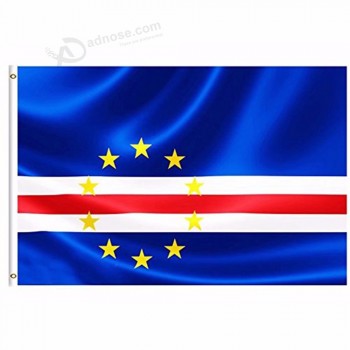 Kaapverdische nationale vlag 2019 3x5 FT 90x150cm banner 100d polyester aangepaste vlag metalen doorvoertule