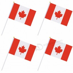 pequeña bandera canadiense resistente a la decoloración de mano para la Copa del mundo