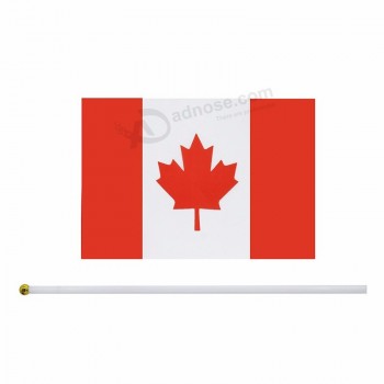 mini bandeiras canadenses à mão do canadá