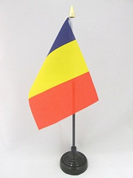 bandera de mesa chad 4 '' x 6 '' - bandera de escritorio chadiana 15 x 10 cm - punta de lanza dorada