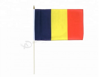 goedkope aangepaste Tsjaad hand zwaaien vlaggen