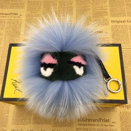 luxe schattige kleine monster gezicht schattige sleutelhangers mode pluizig vossenbont pom pom sleutelhanger auto en voor vrouwen schoudertas hanger accesory