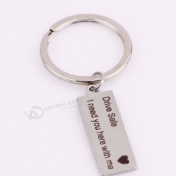 Wholesale custom Lettering Charm Engraved Key Chain Key Ring for Boyfriend Girlfriend Couples Jewelry