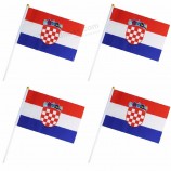prezzo di fabbrica decorativo bandiera piccola mano croazia