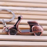 Klassiek 3D-simulatiemodel van scooterhangerhanger sleutelhanger legering gepersonaliseerde sleutelhangers Sleutelhanger creatief Sleutelhouder Autosleutelring cadeau
