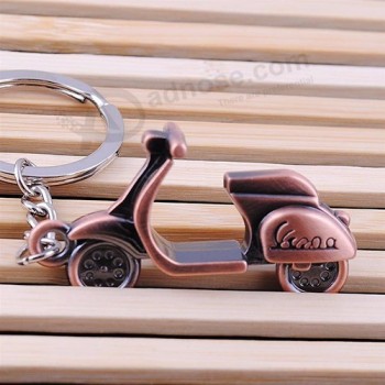 Modelo de simulación 3D clásico de motocicleta scooter colgante llavero aleación llaveros personalizados llavero llavero creativo llavero coche llavero regalo