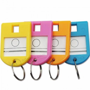 Alta calidad 50 piezas de plástico colorido ID de equipaje Etiqueta de bolsa Etiquetas clave accesorios de llavero hombres llavero niñas creativas llavero
