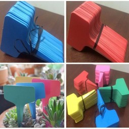 Großhandel neues Angebot Garten Etikett Kunststoffeinsatz Pflanzenetiketten Boden Einfügen Zeichen Stereo-Tags floral T-Etiketten
