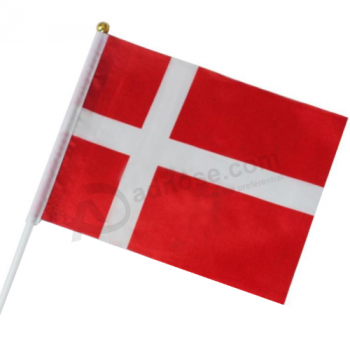 датская национальная рука флаг дания флаг страны палка