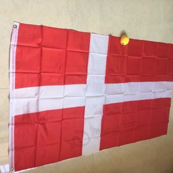 национальный флаг Дании / флаг страны Дания