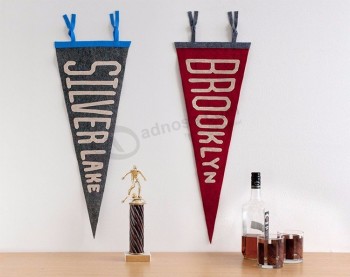 Custom wall hanging pennants sports team sublimation triangle felt pennants