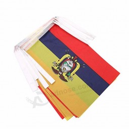 노란색 파란색과 빨간색 에콰도르 이벤트 표시 깃발 천 플래그