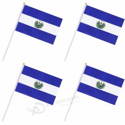 vendita all'ingrosso bandiera esterna El Salvador per eventi sportivi e decorazioni da giardino
