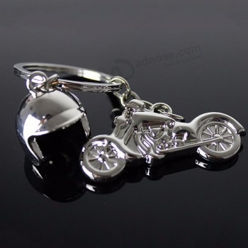 Clássico modelo de simulação em 3D de motocicleta capacete encantos criação liga chaveiros personalizados chave titular chave anel chave do carro presentes