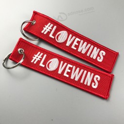 도매 주문 두 배 옆 자수 직물 keychain / keytag / keyring