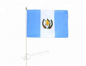 シルクスクリーン印刷の安い在庫8x12inchの卸売のグアテマラの手を振る旗