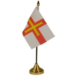 benutzerdefinierte Polyester Guernsey Tisch Meeting Desk Flagge