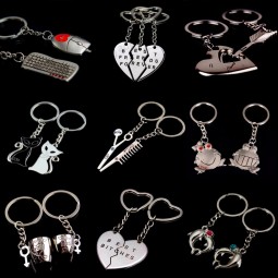 2 Pcs/Set 1 Pair Couple I LOVE YOU Letter Keychain Heart Key Ring Silvery Lovers Key Chain Valentine's Day gift