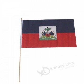 promoção haitiana pequena mão bandeira de ondulação com vara de bandeira