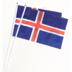 goedkope mini IJsland gehouden stokhand nationale vlag