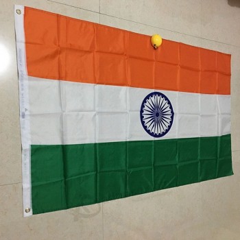 estoque 100% poliéster barato 3 * 5 pés bandeira indiana